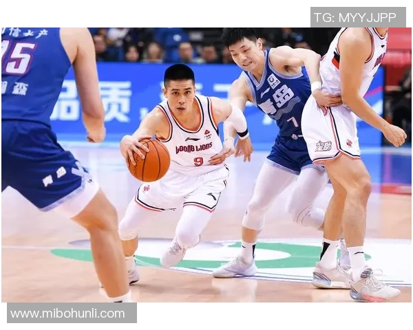 CBA浙江队与上海队历史对阵回顾及精彩瞬间分析